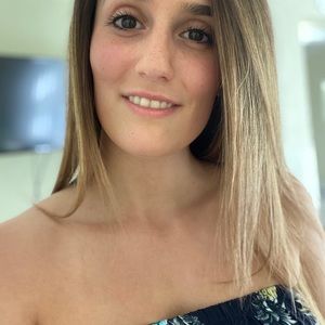 Meet your Posher, Leah